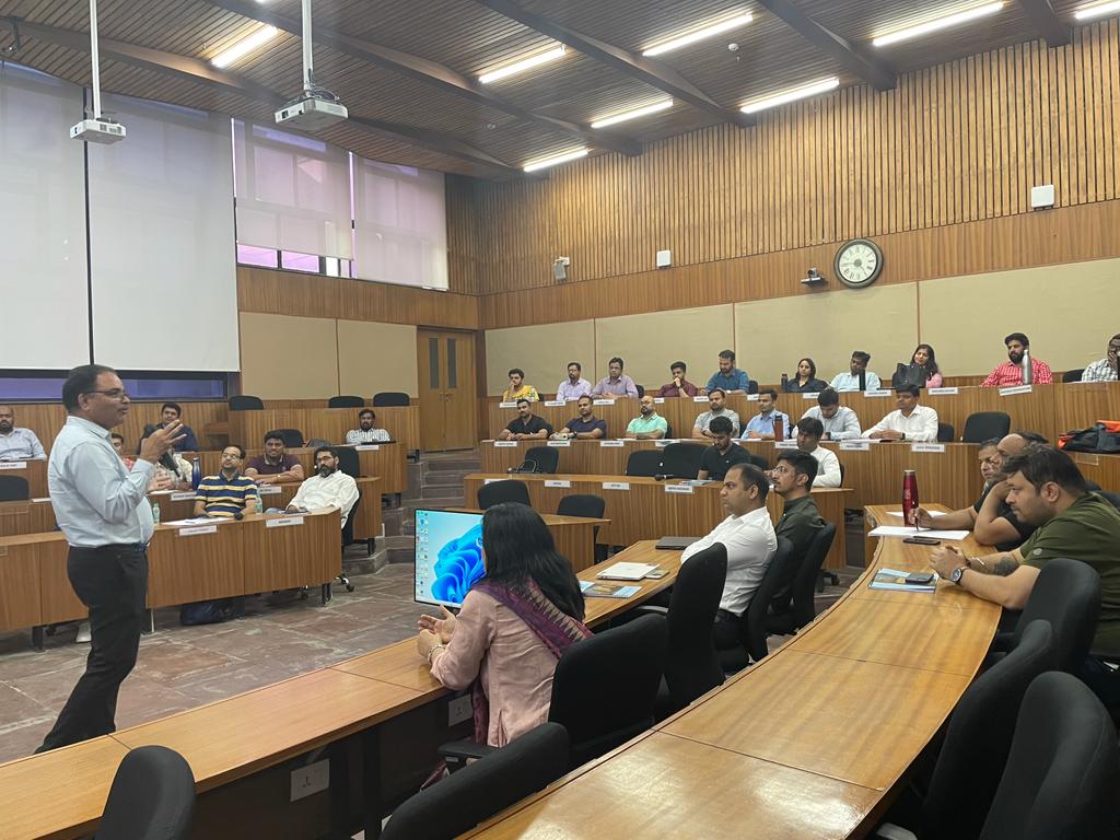 Arun Misra tweet media