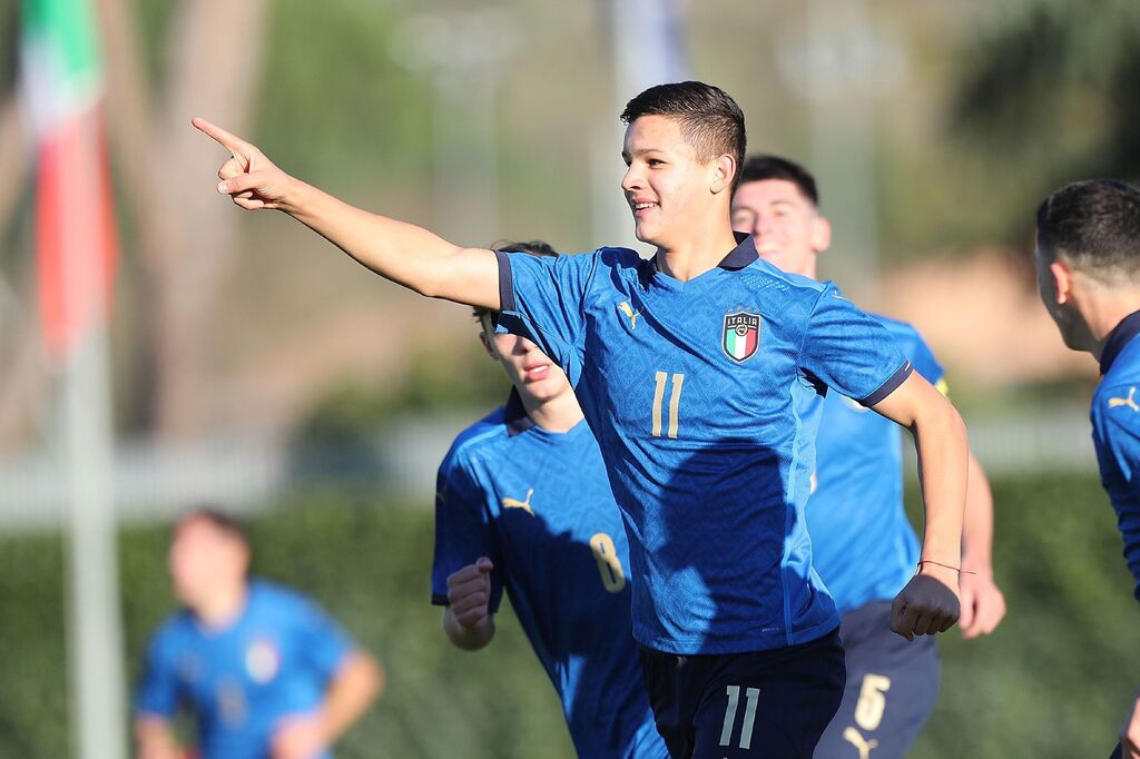 Mundial Sub 20: Valentín Carboni, el crack del papi fútbol que cambió la Azzurra por la Albiceleste