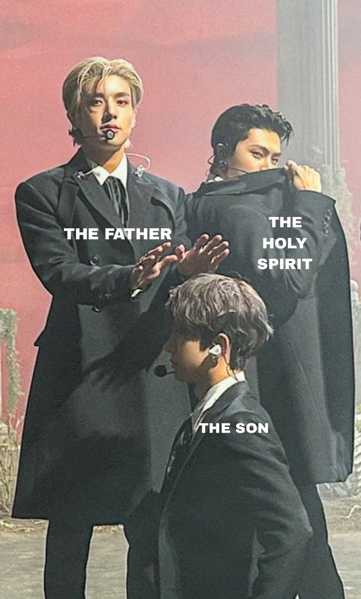 Ella (@od7sseus) on Twitter photo 