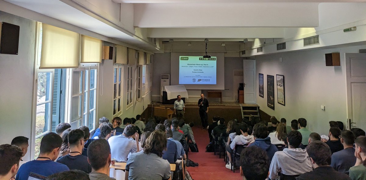 First day of our summer school unveils! happy and excited! <a href="/doroungerlee/">Doro Unger-Lee 🔺🎓🚀</a> <a href="/ArisPag/">Aris Pag</a> 
🌈🌨️⛅️🇬🇷