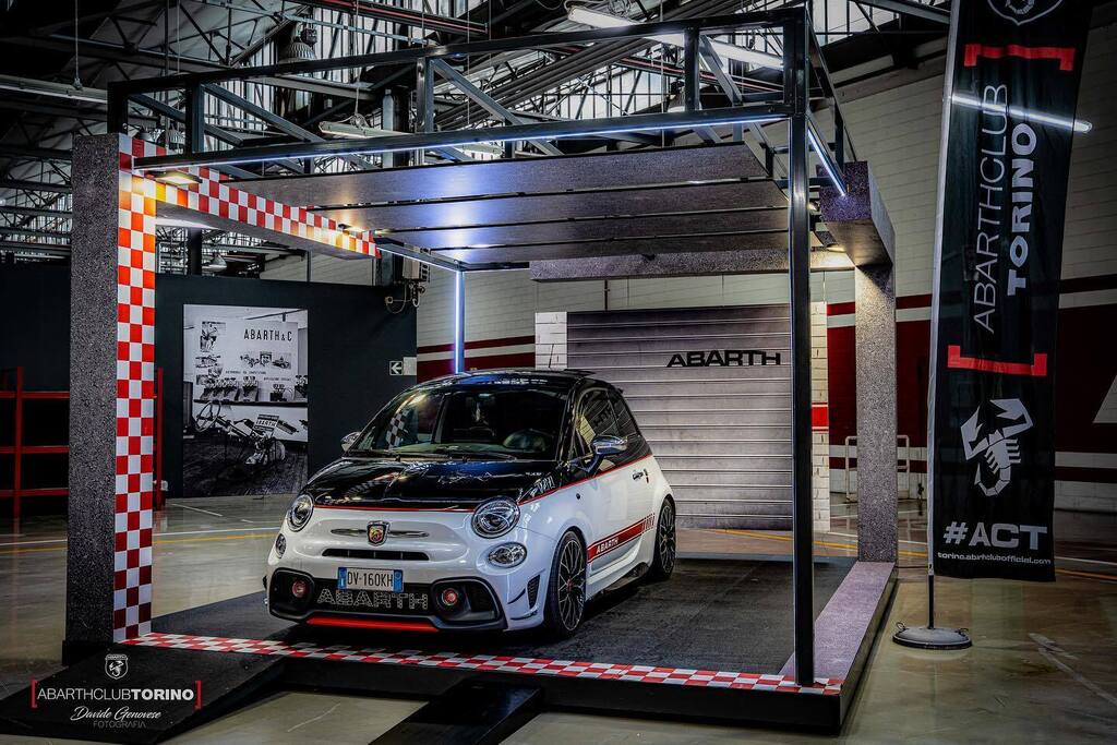 Scorpione Bicolor 🦂
Se vuoi scoprire tutto il nostro mondo, controlla il nostro website ⬇️
ift.tt/BPrelKI

#abarthclubtorino #abarth #thescorpionship #abarthonly #abarthclub #abarthitalia #abarthaddict #abarth500 #puntoabarth #124abarth #karlab… instagr.am/p/CsjGy9cNlov/
