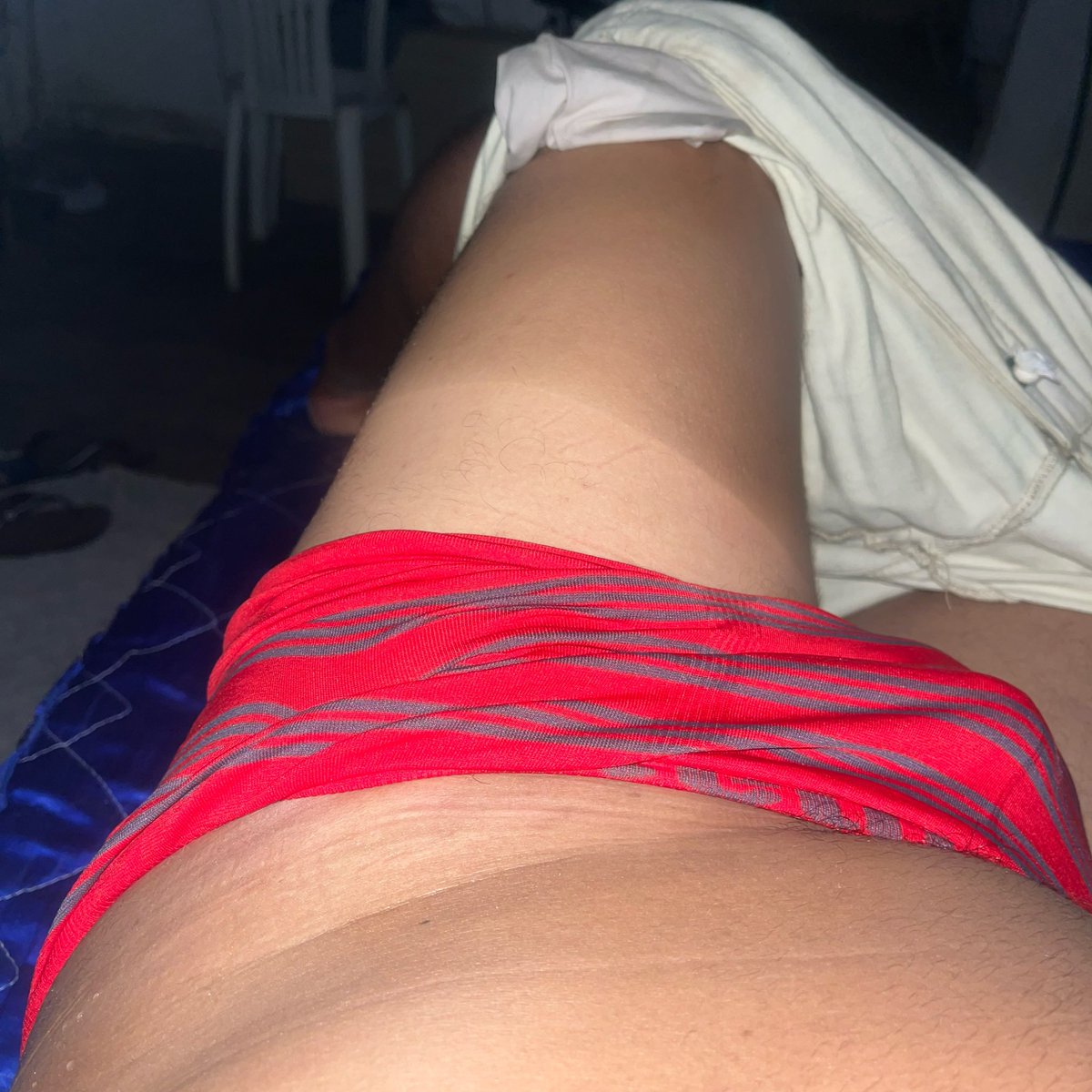 Ele faz a marquinha dele 😹😹😹😹