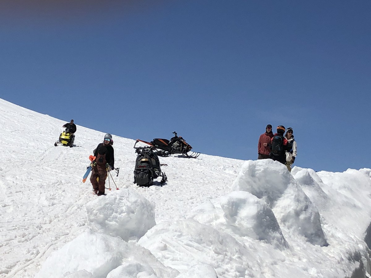BrettBFrench's tweet photo. Snowmobiles, skiers and boarders crowd fragile alpine area atop Beartooth Pass. Will @ShoshoneNF travel plan address the issues? @WildWyo @winterwildlands https://t.co/rY39bNP2P7 https://t.co/XMFDtTJi3e