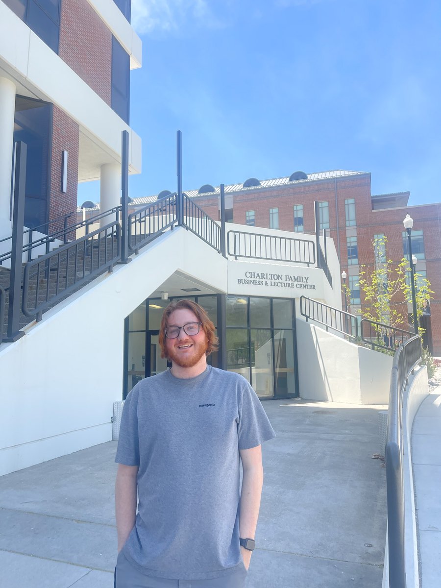 Mini Session has begun! We are so glad to see some people back on this campus! Remember, advising is still open and available to lend a helping hand!
#BizCanHelp #Advising