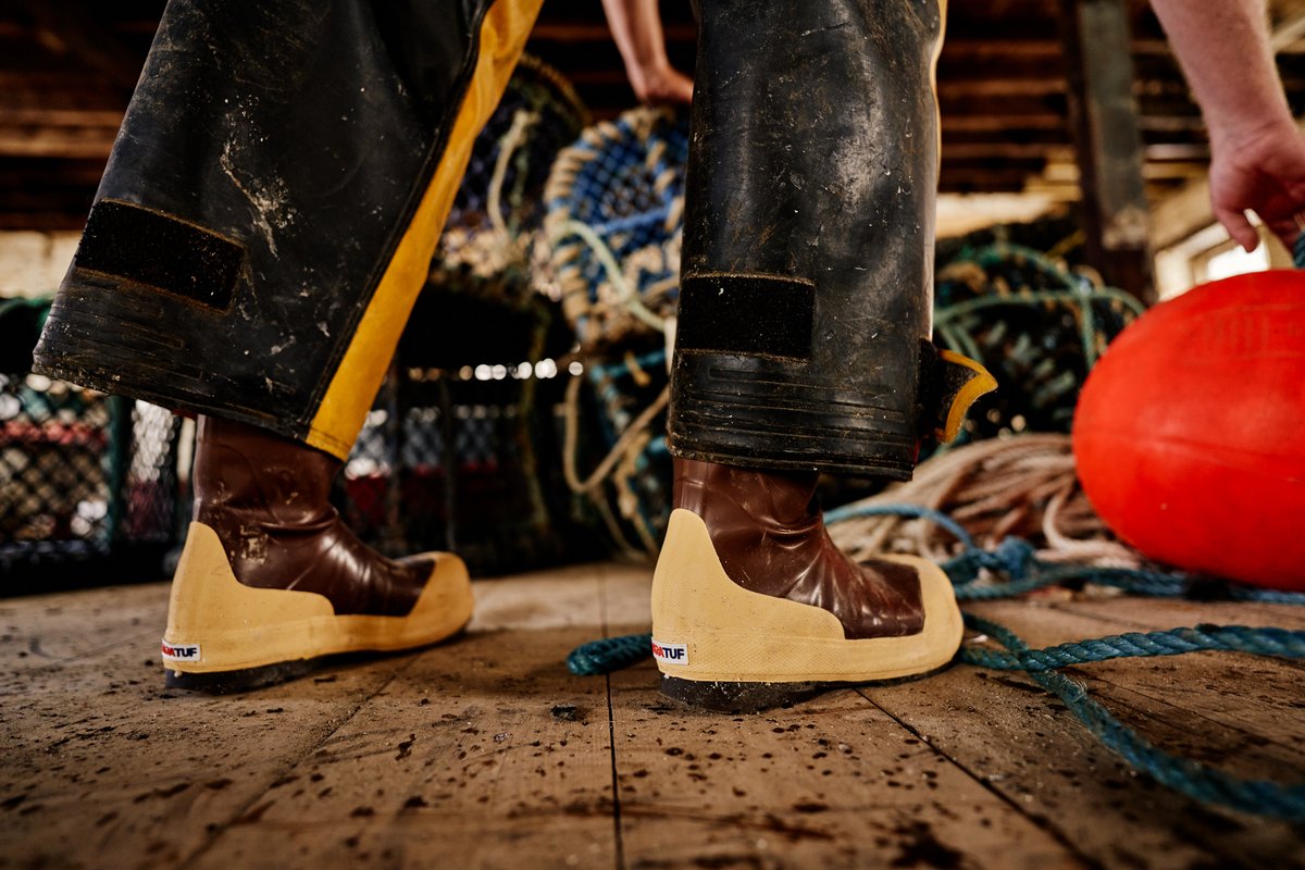 Want a chance to win a new pair Fishing Boots worth £150 from XTRATUF? 

The Fishing Industry Safety Group are carrying out a survey about a recent campaign to promote safety in the fishing industry.  

Take the survey at this link: buff.ly/3Wqvbq3 

#FishingSafety