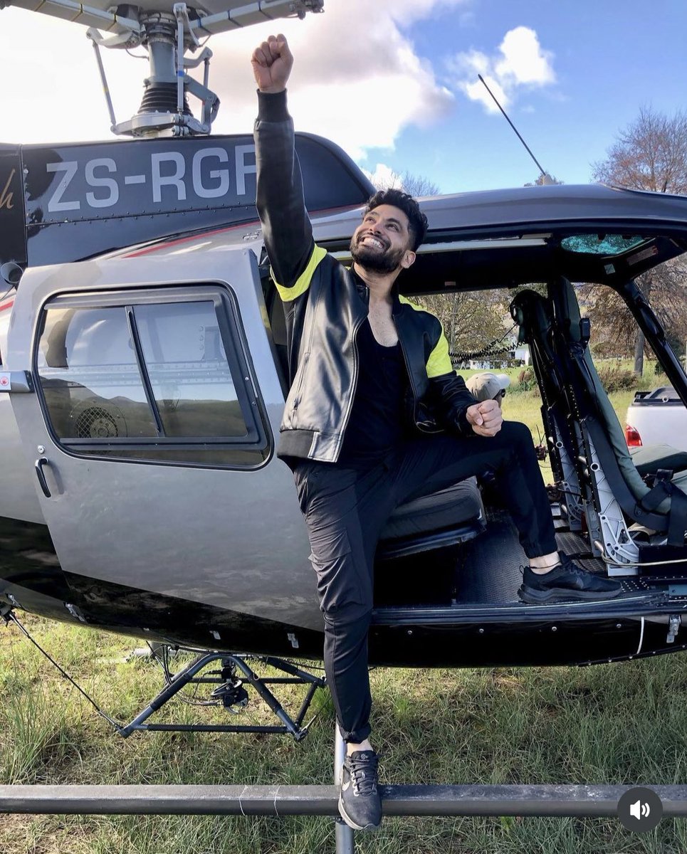 What is actually happening today ??👀

Some look dressed up , others roaming around with crew.

Some are chilling, dancing, eating and sight seeing 🧐

Still no news of Shiv 🥹

#CharismaticShivThakare

#ShivThakare #ShivThakareInKKK13
#ShivKiSena #ShivSquad #KhatronKeKhiladi13