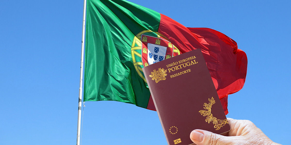 Is the Portuguese Golden Visa Scheme Coming to an End?

Portugal is scrapping the right to establish residency in Portugal in return for investment through the golden visa program. 

fiduciarywealth.gi/news/is-the-po…