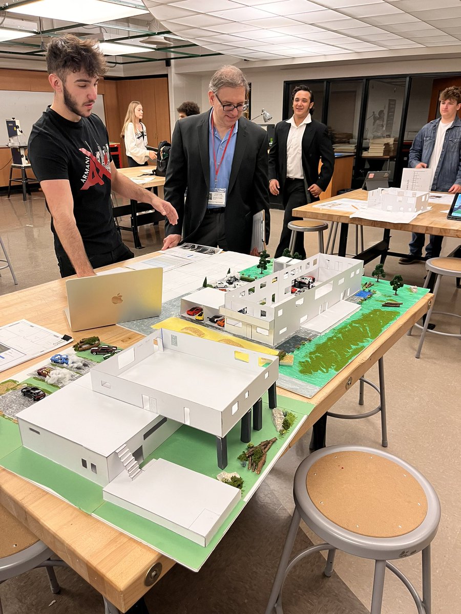 RHSRebelPride's tweet photo. This past we had an Architecture competition for our GIC kids.  We had 4 architects come in a review their projects. Congratulations to the overall winner - Elizabeth Diaz! #rhsrebelpride https://t.co/viFsWuYqKx