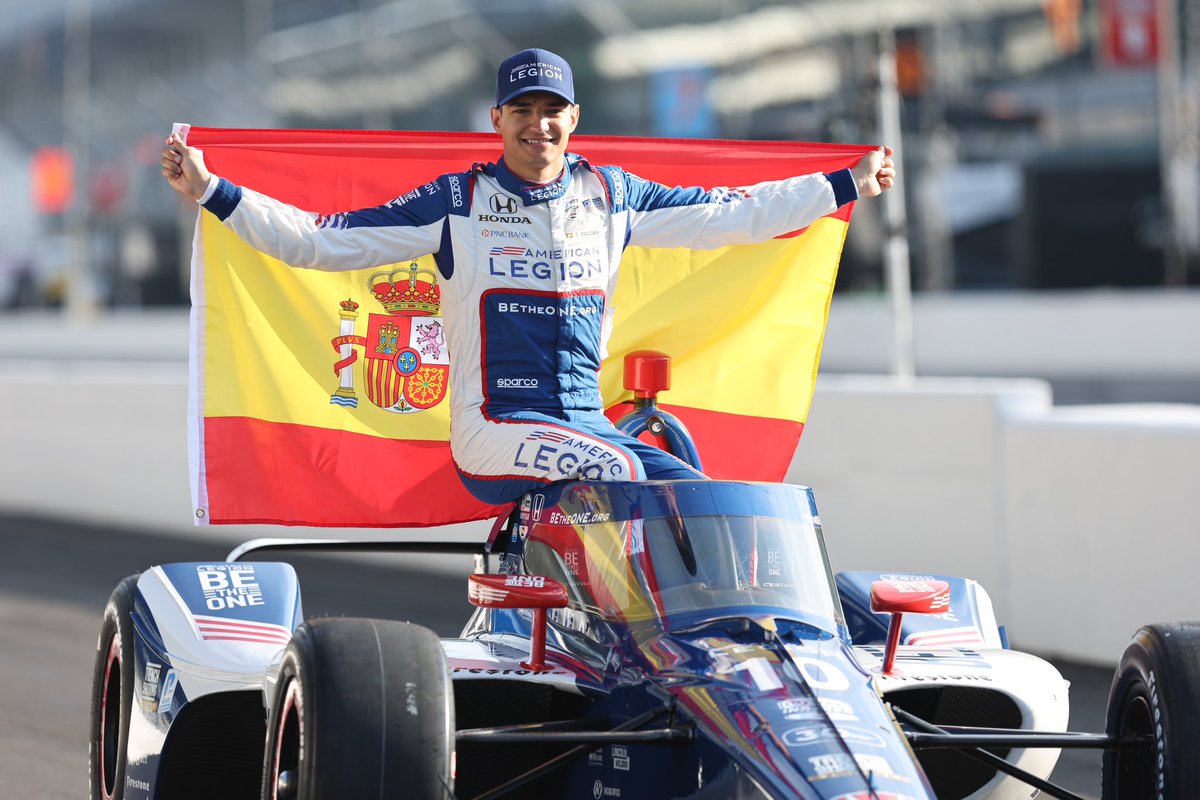 AlexPalou's tweet image. FIRST ROW SHOOT! 😁

@AmericanLegion 
@CGRTeams 

#Indy500