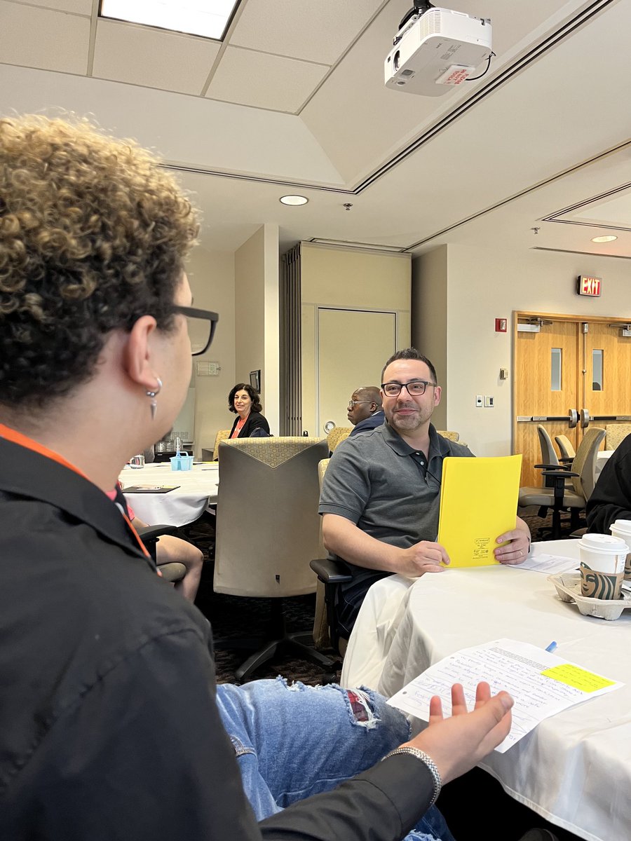 TricialgJohnson's tweet photo. Jorge working on his conversation he wants to have with our congressmen. ⁦@RCSDNYS⁩ ⁦@MikvaChallenge⁩ #group16 ⁦@LaMorte111⁩ https://t.co/4hMjSslJgK