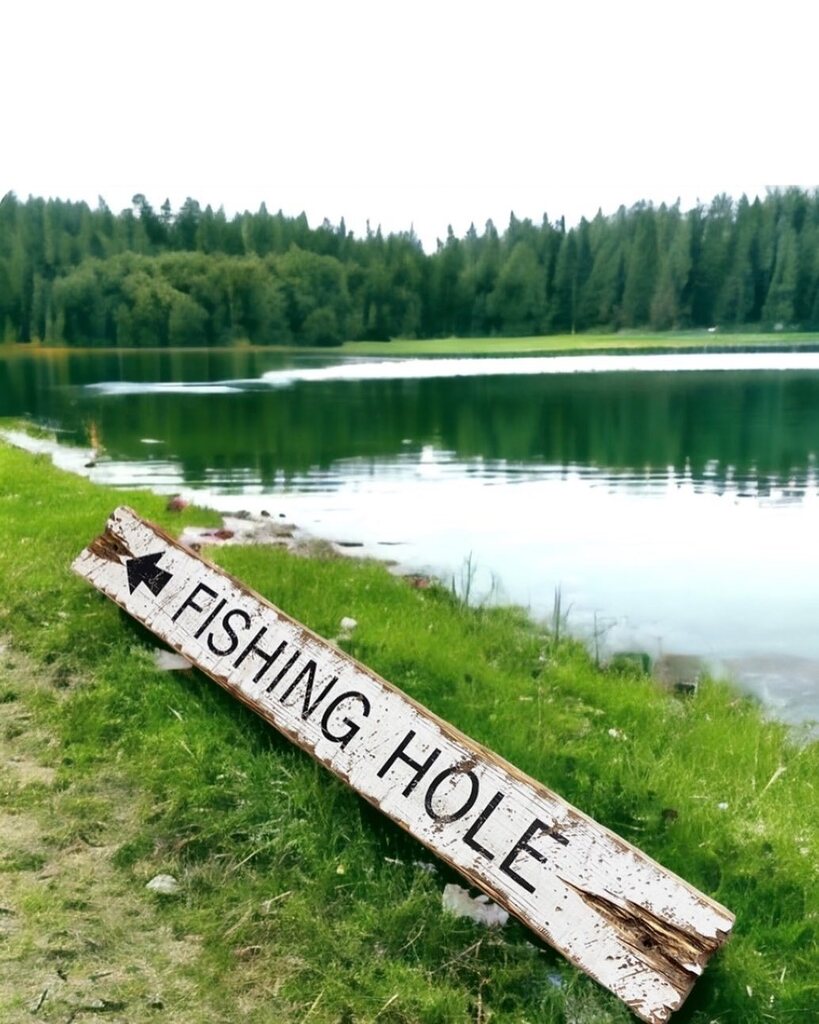 Memorial Day is one week away!🇺🇸 Where are you headed? 🎣🍻
#fishinglife #fishing #lake #lakeside #nature #lakelife #fishinghole #memorialdayweekend #weekendvibes #woodsign #lakeview #etsyhandmade #customsign #outdoorlife #weekendgetaway #getoutdoors #mainelife