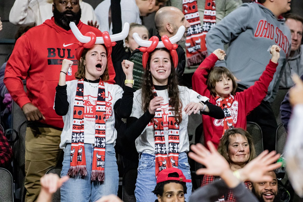 windycitybulls's tweet photo. The best fans in the G 🫶

#WindyCityNation we can't wait to see you back here next season! For more fan photos check out our Flickr page. 

🔗: https://t.co/xRo3usvDff https://t.co/fllq1XBORA