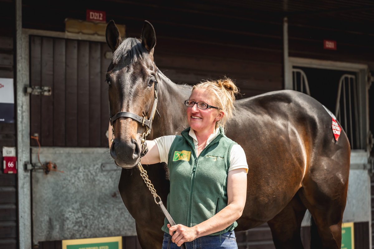 GoffsUK's tweet photo. Special moments captured on day 1 of the #SpringStoreSale 📸
Read more: https://t.co/NPRTjoc0kq https://t.co/2w8VXebuwD