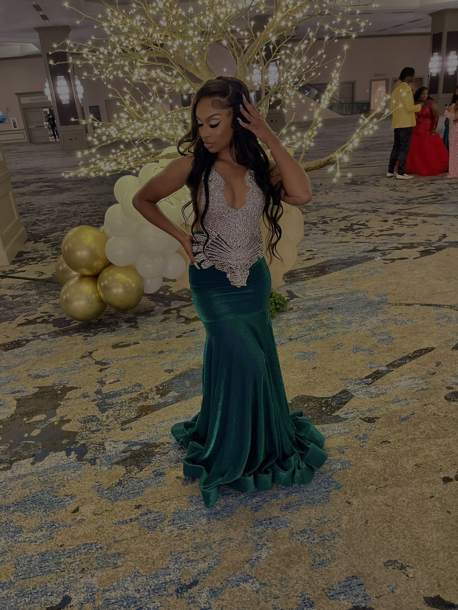 TheKayDanielle's tweet image. Anyways I looked tf good