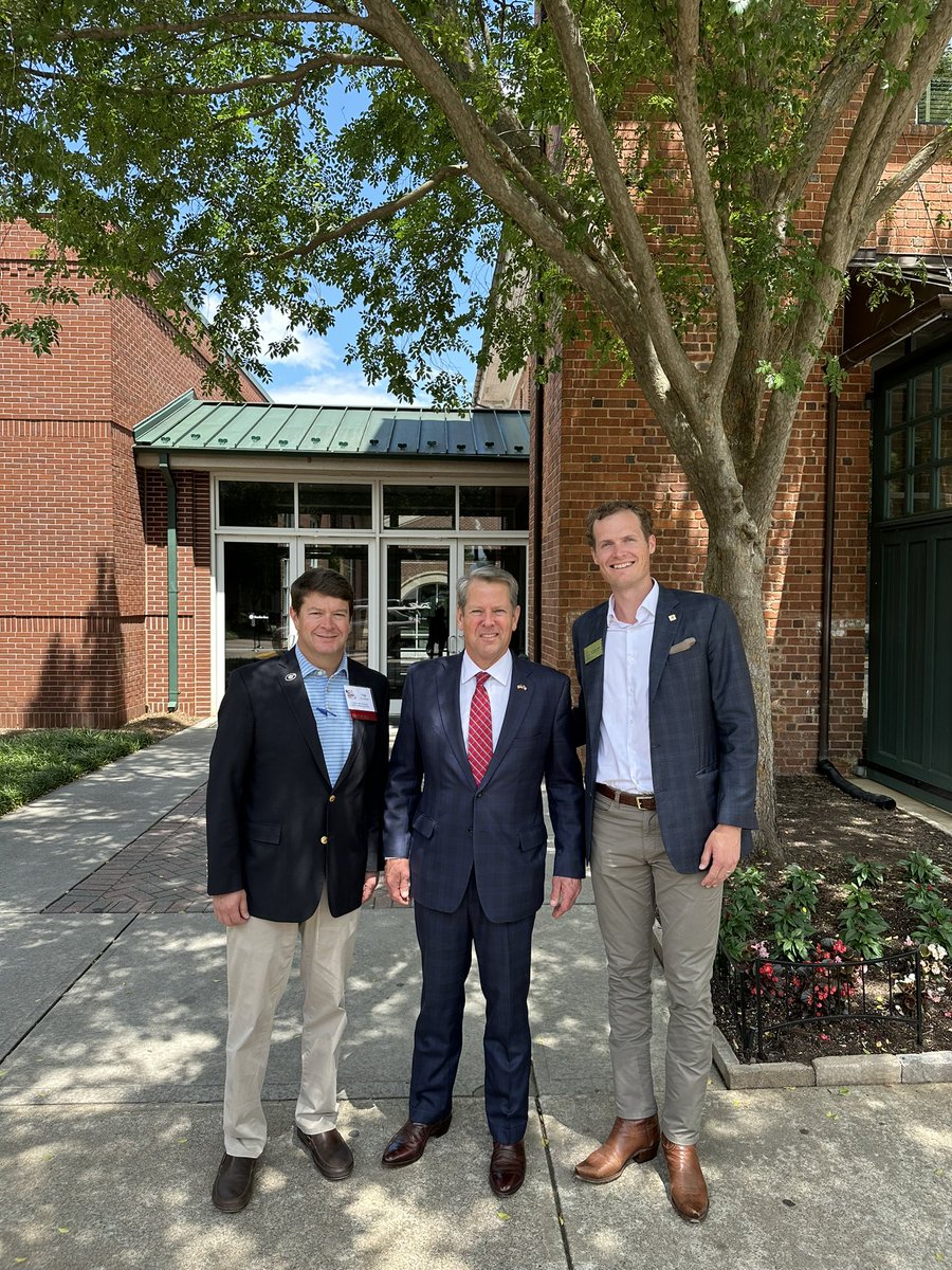 HamiltonGrant's tweet photo. GEDA was honored to have Georgia’s Governor Brian Kemp and First Lady Marty Kemp join us for our 2023 @GEDA_1963  Spring Workshop in Athens, Georgia. 

Our economic development community has flourished under Governor Kemp’s leadership. https://t.co/yhWRSJKVpA