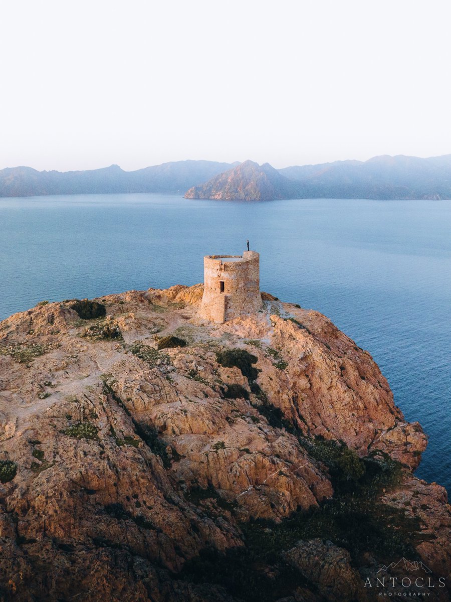 Capu Rossu depuis les airs