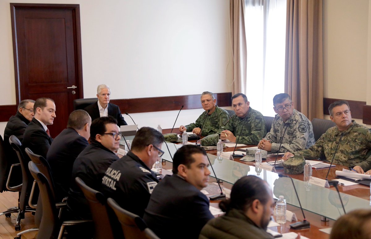 Damos seguimiento a los trabajos de seguridad en el #Edoméx con el Grupo de Coordinación Territorial para la Construcción de la Paz.