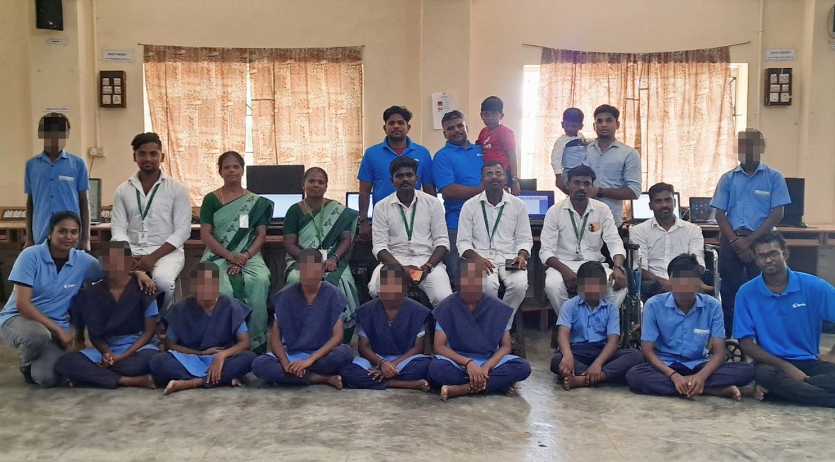 Sysvine's tweet photo. More laptops to the Sevalaya kids (https://t.co/hegWawbHun)!
#CSR #SRVine #Sysvine #Sevalaya https://t.co/RjM0QbHokY