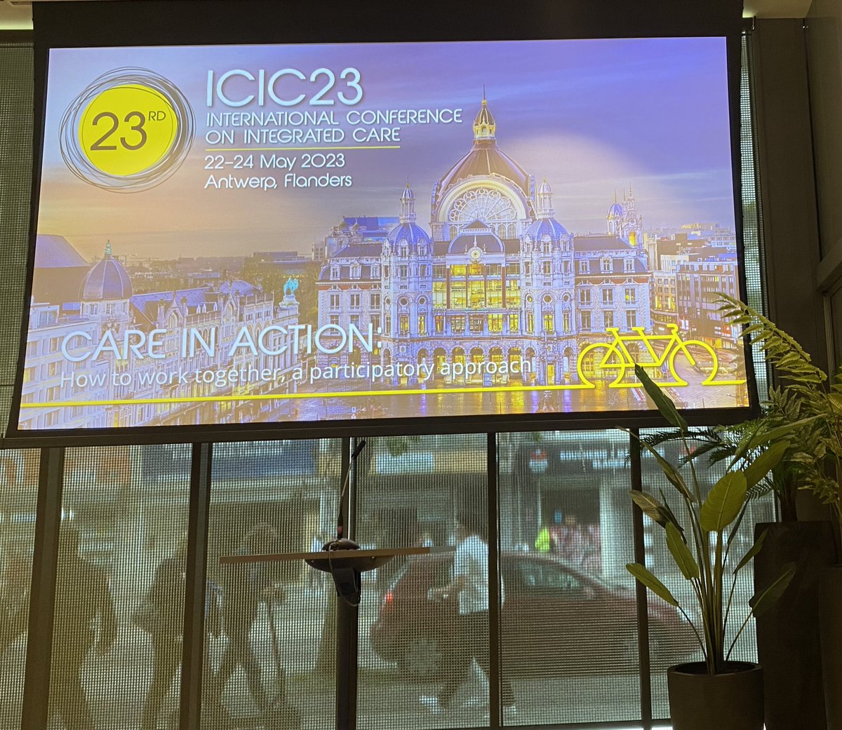 vinc_deluca's tweet photo. Today I am in Antwerp at the International Conference for Integrated Care 2023 to present SUNFRAIL+, the initiative promoted by ProMIS for the validation of an integrated IT-supported model for frailty screening in community-dwelling older adults: SUNFRAIL+ #icic2023 #icic23 https://t.co/iKKkztlcPb