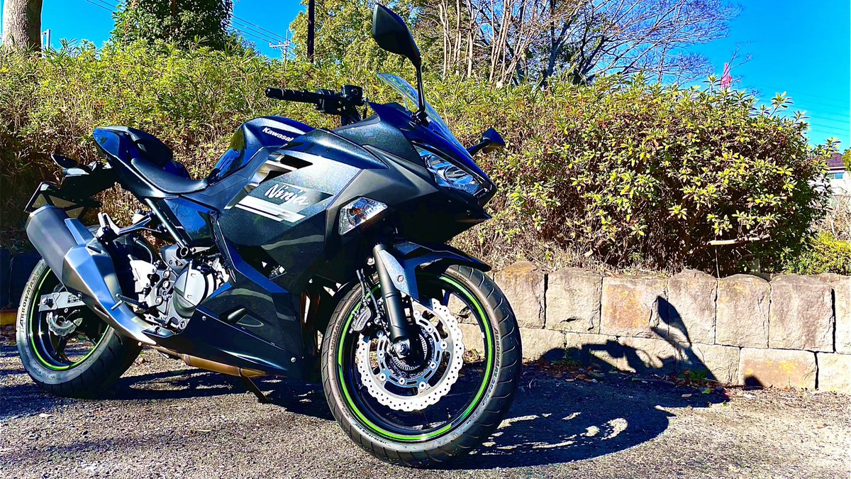takachan_fen's tweet photo. Ninja��リーズのかっこよさは異常
#ninja #ninja250 #Ninja400 #Ninja650 #zx6r #Kawasaki #バイクのある生活 https://t.co/Yw1fXSbIwy