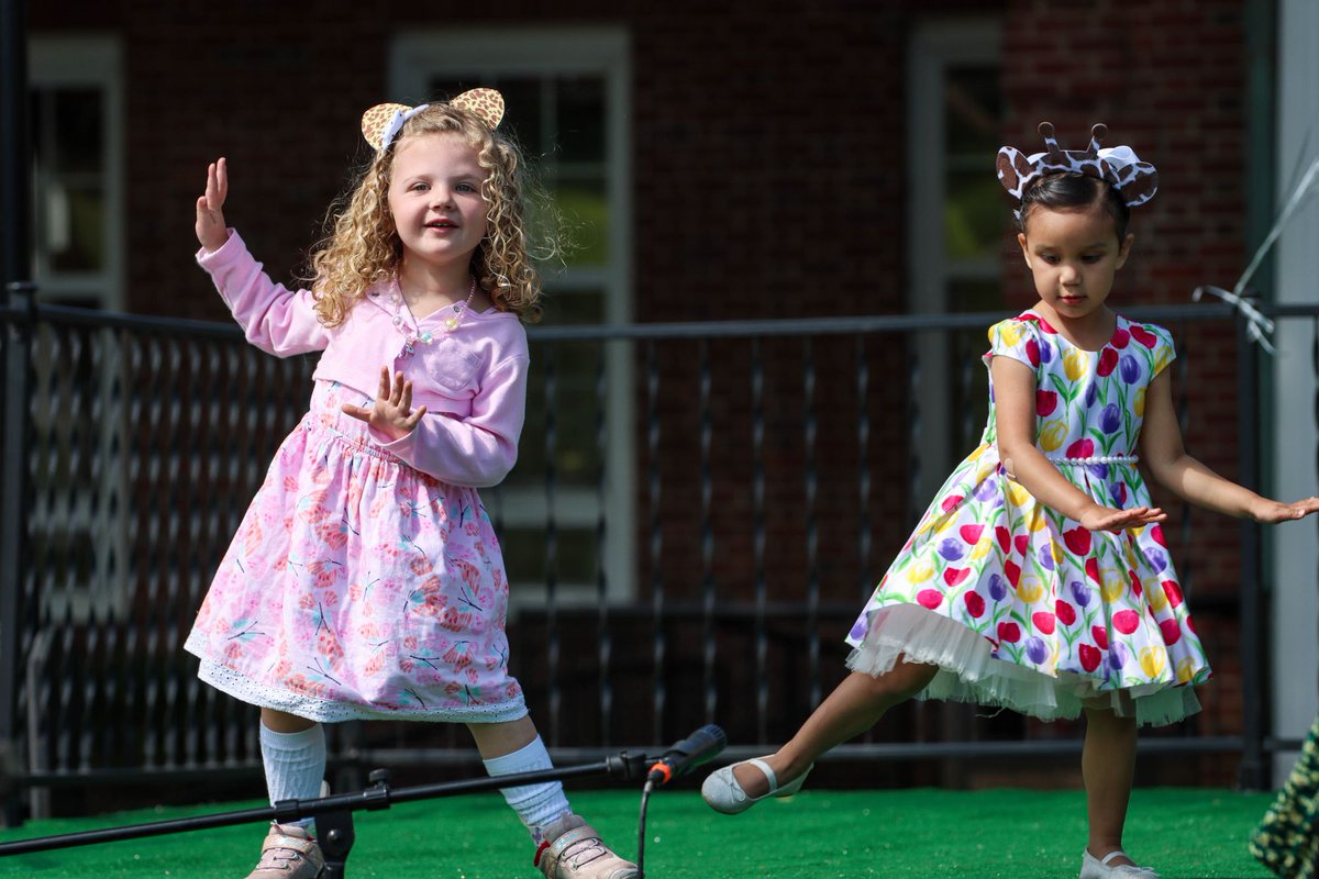 Rabun Gap-Nacoochee School tweet media