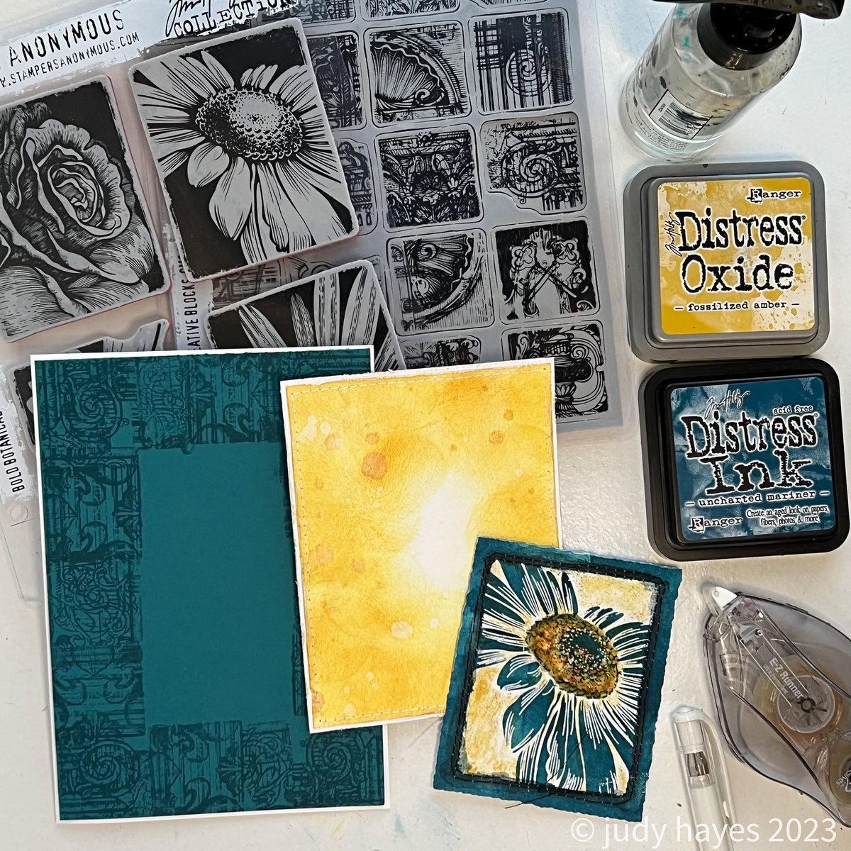 🎨 NEW #timholtzstamps Bold Botanicals stamped in clear ink/embossed and the background used NEW #timholtz Creative Blocks set in Uncharted Mariner + painted some color details using distress inks/crayons ✂️ #handmade by @judesigns7

#crafts #DIY #mixedmedia #stampersanonymous