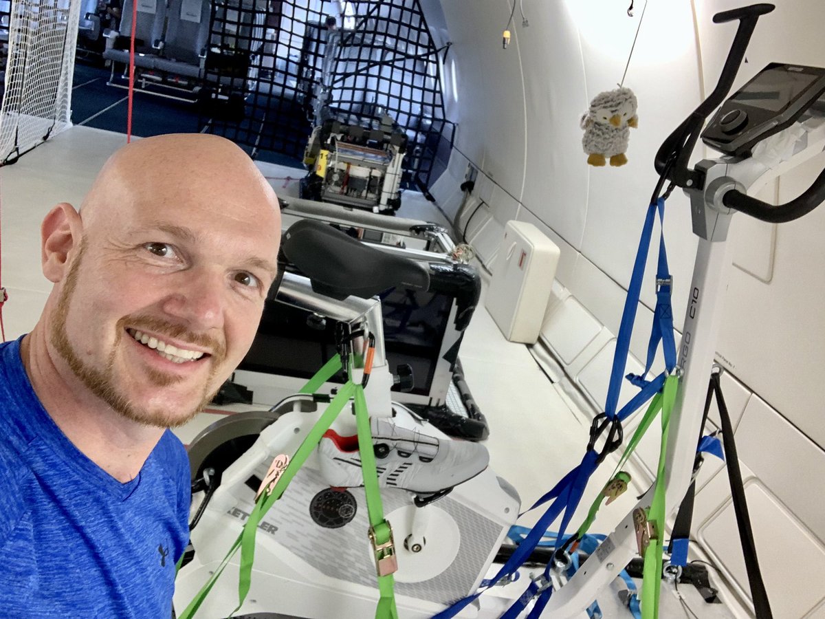 Alexander Gerst tweet media