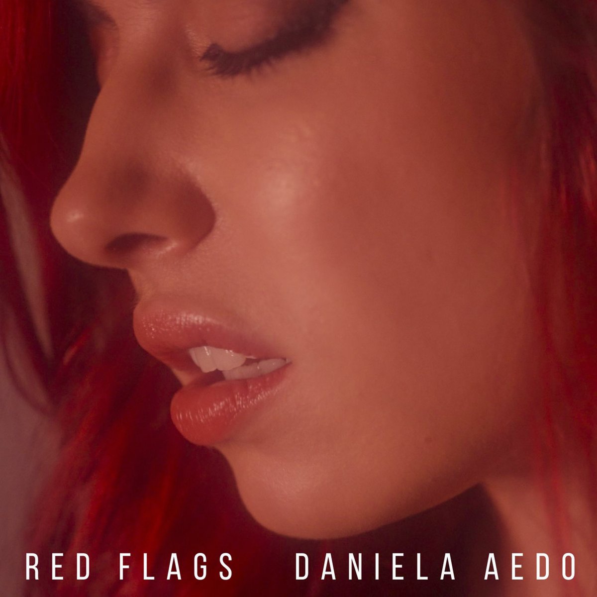 danielaaedo_of's tweet photo. Pre-salva "Red Flags" 🚩  en tu app de música favorita. 

Aquí en: https://t.co/jroqbsSoCJ https://t.co/BcOuTX239e