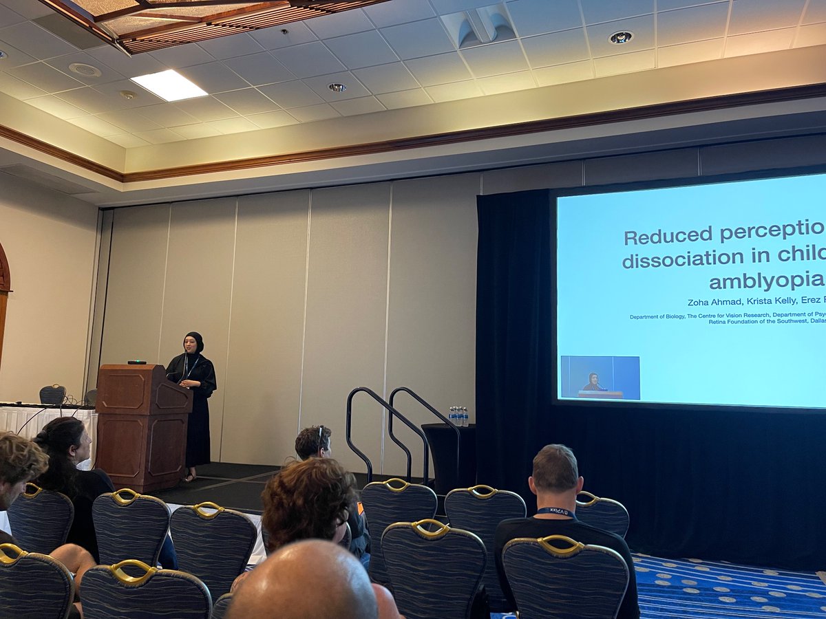 Zoha @_ZohaAhmad is presenting our work (with @kristawithaneye)   on reduced dissociative between perception and action in children with amblyopia #VSS2023 @VSSMtg @vistayorku