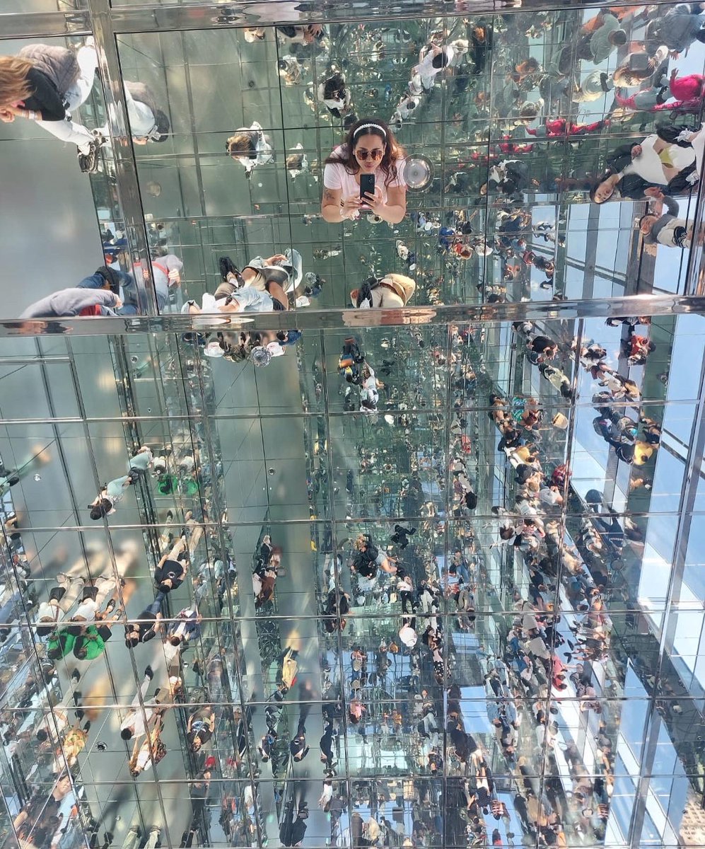 InesTish's tweet photo. Thank you all for the wishes! 
Greetings from @SummitOV NYC 👏 https://t.co/arEo59PqRB