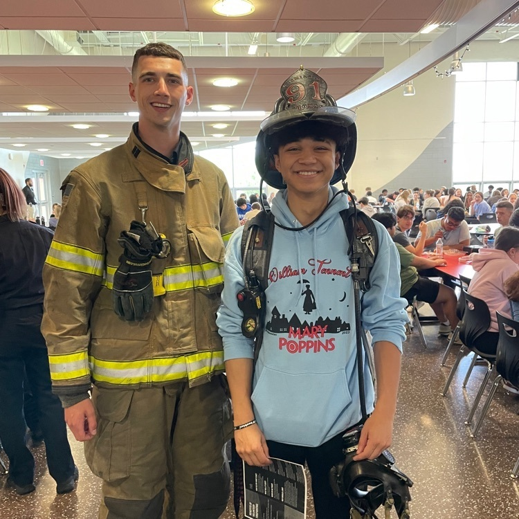WTHS_Panthers's tweet photo. Warminster, Southampton, Ivyland, &amp; Hartsville Fire Companies spent their lunchtime today meeting with WTHS students to discuss opportunities for volunteer firefighters. https://t.co/eWhvMQFo16