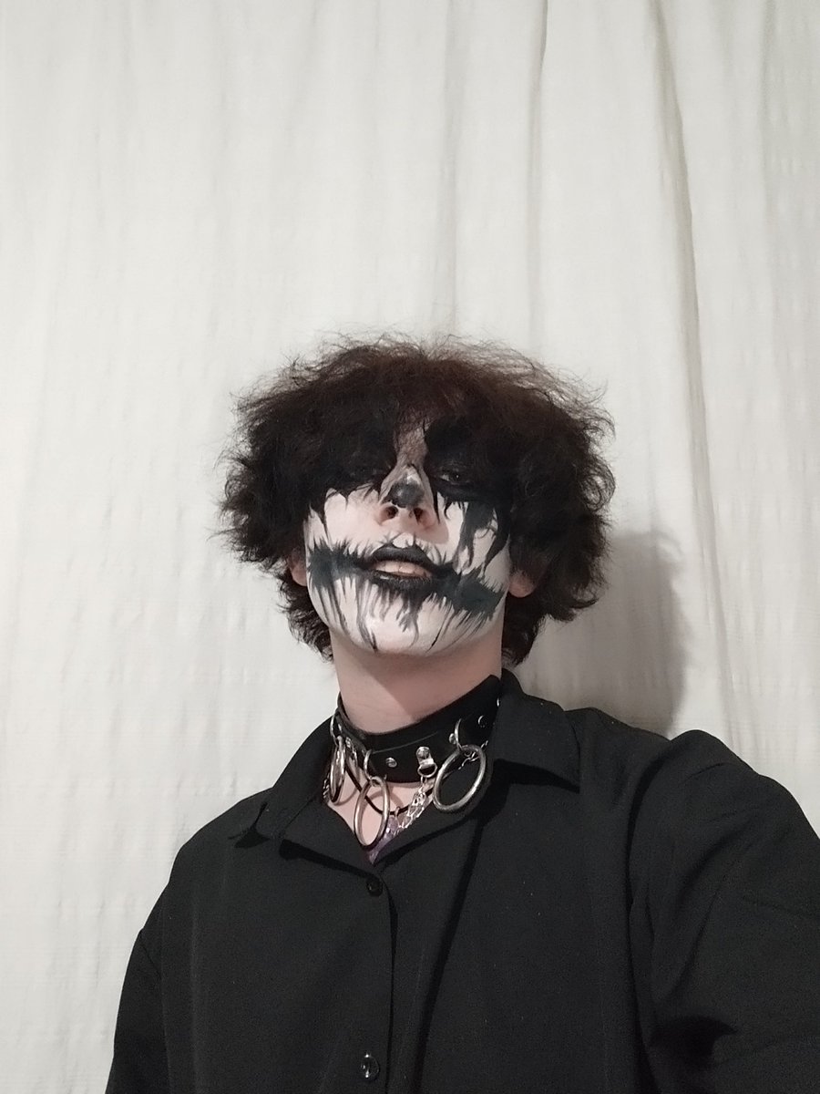 Sectonime404's tweet photo. hi ! I show you my incredible make-up while waiting for the next naughty photos to come out hehe. <3
.
.
.
#Femboy #goth #femboyuwu https://t.co/DBjgIMCAdb