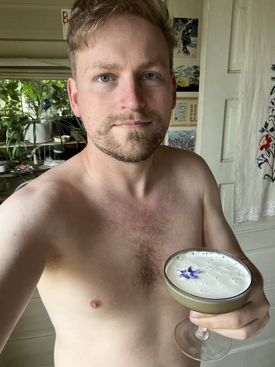 seattle-lad-on-twitter-one-thing-you-should-know-about-me-i-m-a