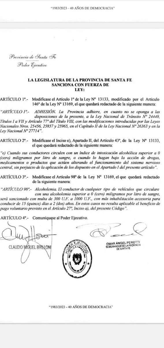 CompromisoVial's tweet photo. 👉 COMUNICADO 
#AlcoholCero para Santa Fe. 
Solicitamos a @CamaraDipSF acompañen y aprueben el proyecto enviado por el Gobernador @omarperotti @GobSantaFe a la legislatura para la URGENTE aprobación de esta nueva normativa https://t.co/VMiWz4ph3u