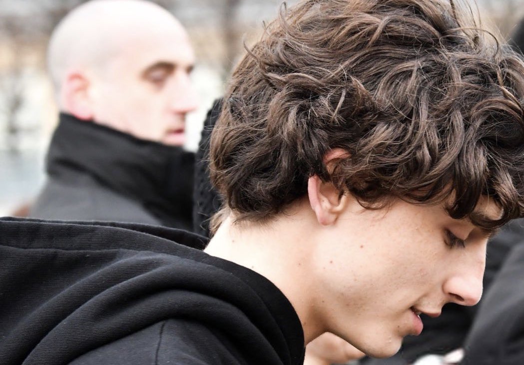 kylieversac's tweet photo. timothée chalamet’s side profile >> https://t.co/zi38Lc00Dh