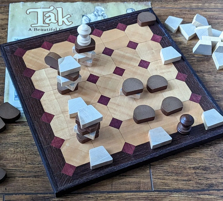 Tak Puzzle - White to Play, White to Tinuë(Easy)

5/22/2022 Tak Puzzle

Check link in bio for online play, community, how to play, rules, live tournament commentary videos, etc.
Puzzle from the <a href="/ditaktic/">Ditaktic</a> blog - with an interactive digital board.

#playtak #boardgames
