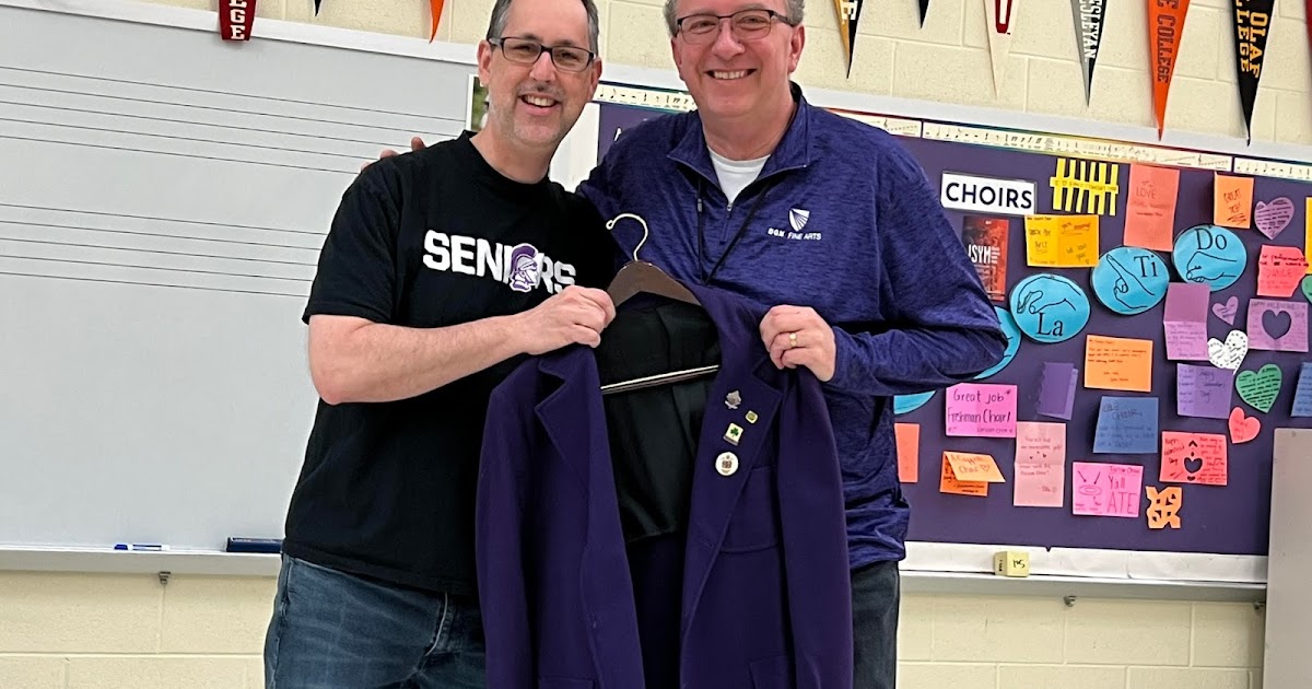 Dr. Piekarz Appointed 'Guardian of the Purple': Mr. Richard Jontry taught World Languages (German) at North High School from 1965-2008. Through his 42-year tenure he was known for wearing this purple jacket (with a… @DGNFineArts #99Learns #WeAreDGN dlvr.it/SpRHsD