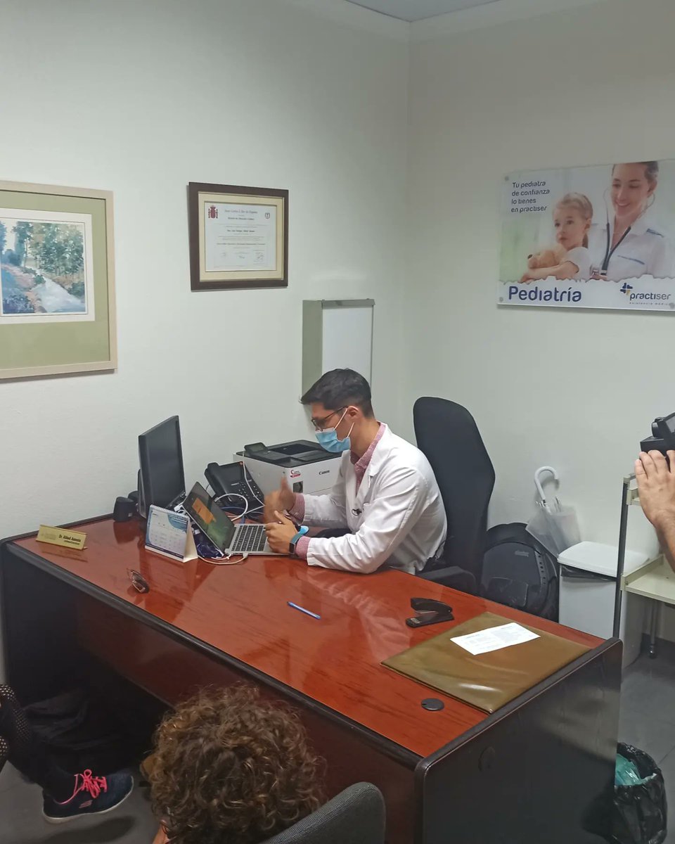 practiser asistencia médica tweet media