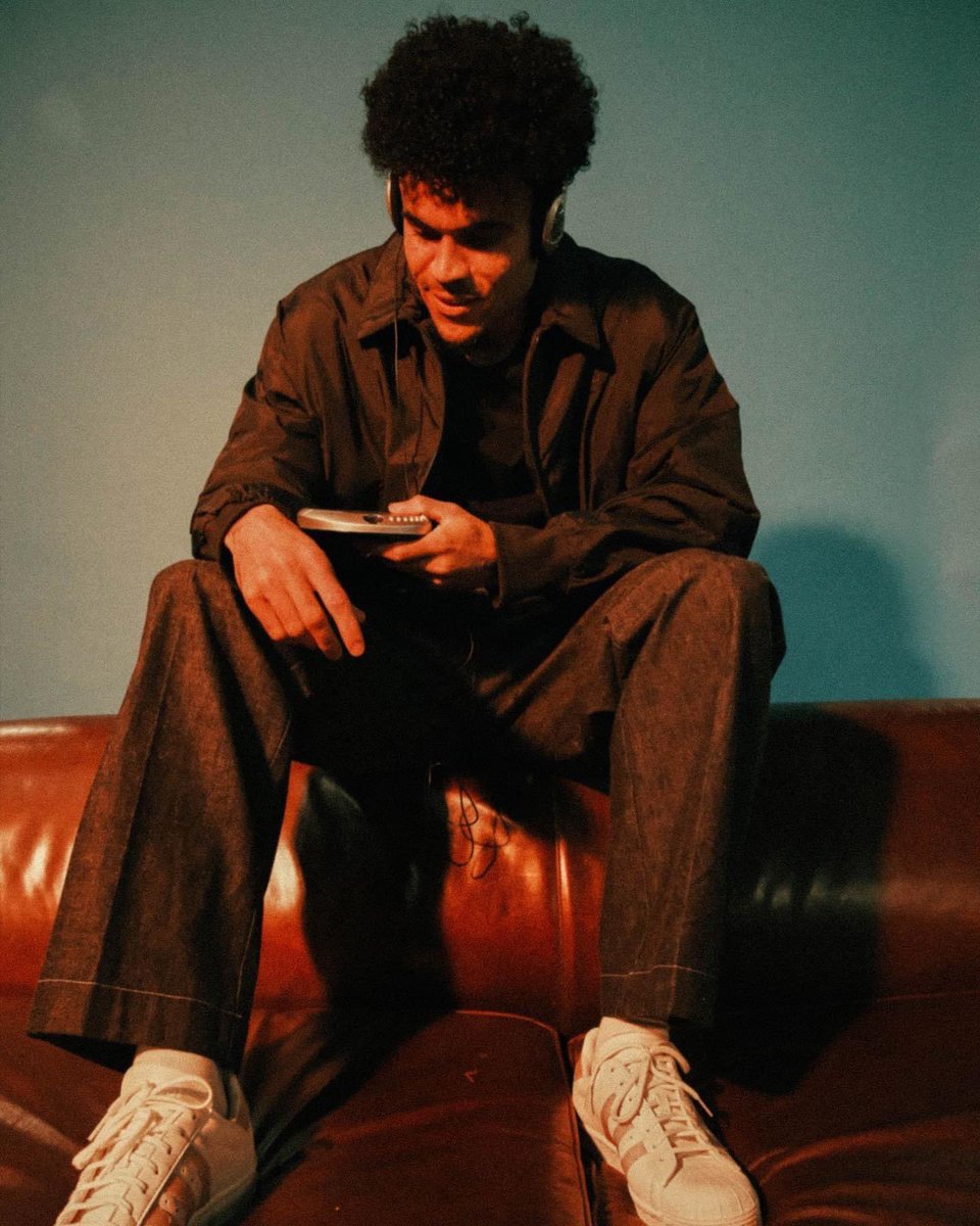 LuisFDiaz19's tweet photo. Welcome to Club Originals. 

@adidasoriginals #ClubOriginals #Createdwithadidas https://t.co/764dINUjkw