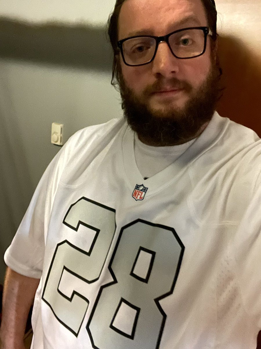 MetaRayMatt's tweet image. Just got this jersey a couple months ago 🤦🏻‍♂️ 😂 

#NotForLong