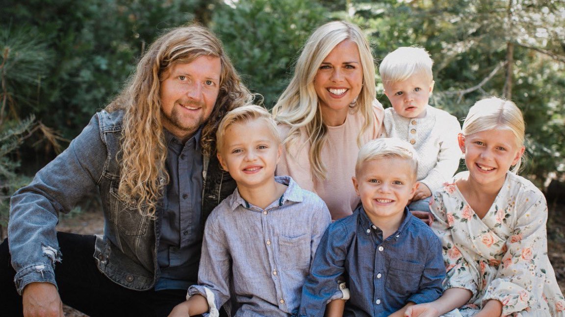 If Edgar Winter had a cult ⬇️