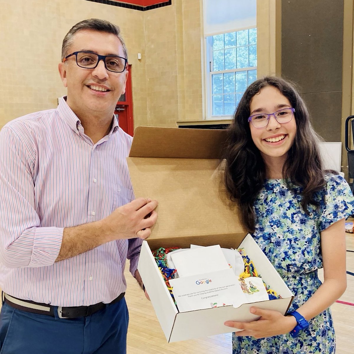 dcpublicschools's tweet photo. .@OysterAdams 5th grader Annika Piñol is the Doodle for Google state winner for DC!

Her drawing celebrates her dream for a world where “everyone can read and experience the magic in books.”

🚨Help us make her the national winner by voting here: https://t.co/aOnJx7Thts https://t.co/nS7ivMdrN0