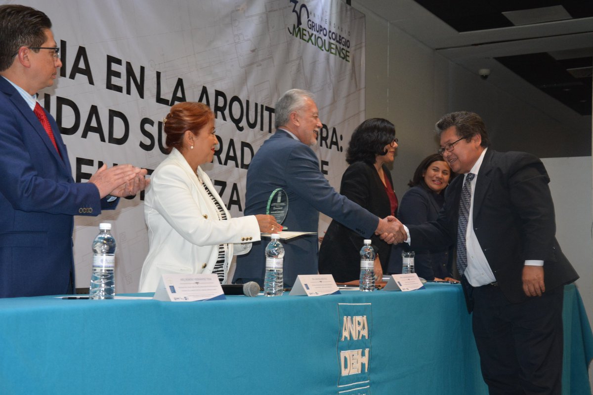 CopaesMx's tweet photo. Con satisfacción @CopaesMx participa en entrega de acreditaciones #ANPADEH a los programas de Arquitectura del @TecNM_MX,Campus Occidente Edo de Hidalgo, Acapulco y Parral; @comunica_unach, @IberoTijuana, @TecdeMonterrey y @UAGro_MX y la Universidad @marianogalvez, de Guatemala https://t.co/z6LNklf8oE