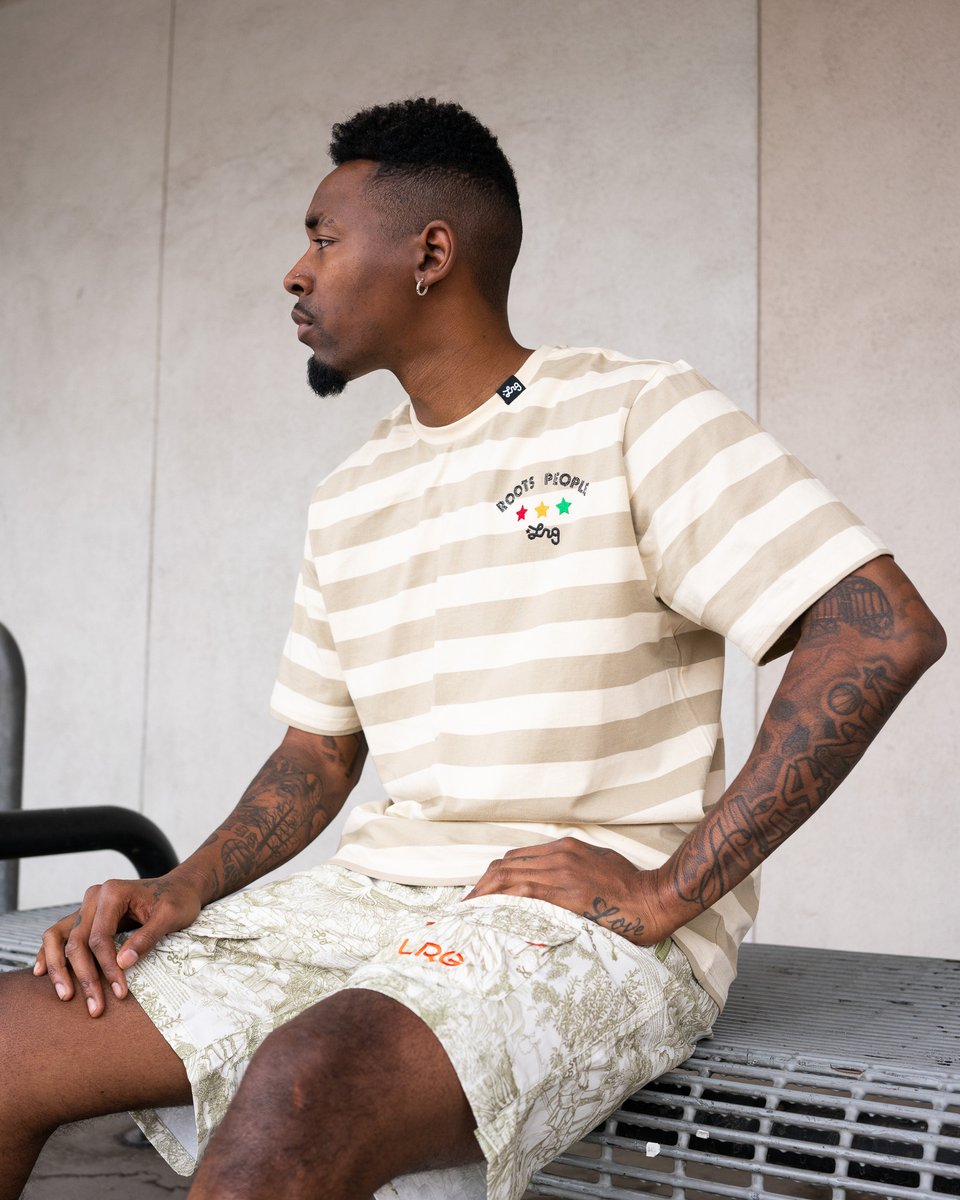 Shiekh's tweet photo. This new LRG Tee is super stylish and oh so comfy ๐ Get your hands on it now and add some stripes to your wardrobe!
Shop online, pick up in-store
https://t.co/kMtN985grT
#LRGstyle #KnitTee #EqualStripeTee https://t.co/hXmahB5GkM
