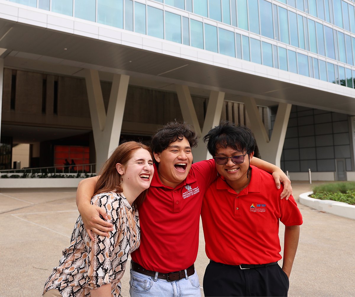 HiltonCollegeUH's tweet photo. Mondays in the summer hit differently. 🐾☀️
.
.
.
.
#HiltonCollegeUH #UniversityOfHouston #HospitalitySchool #HospitalityDegree #HospitalityEducation #Hospitality #HospitalityProgram #HospitalityManagement #MondayMotivation https://t.co/UdEUT4KHlf