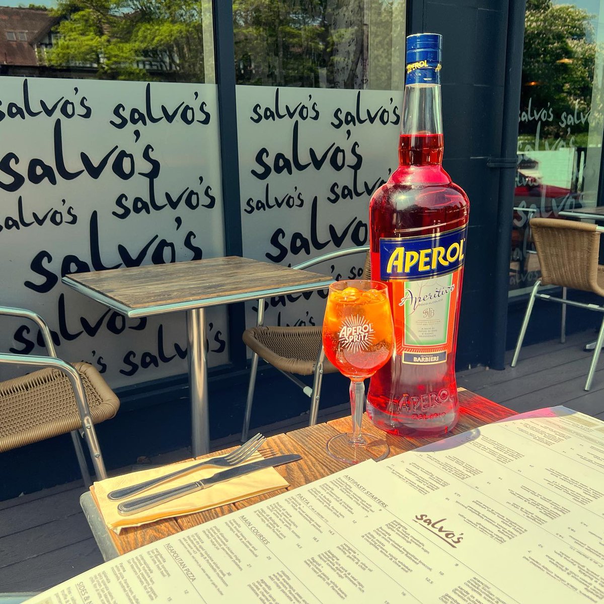 It’s the perfect weather for an Aperol Spritz!

Join us on our outside terrace and pretend you’re in Italy!!