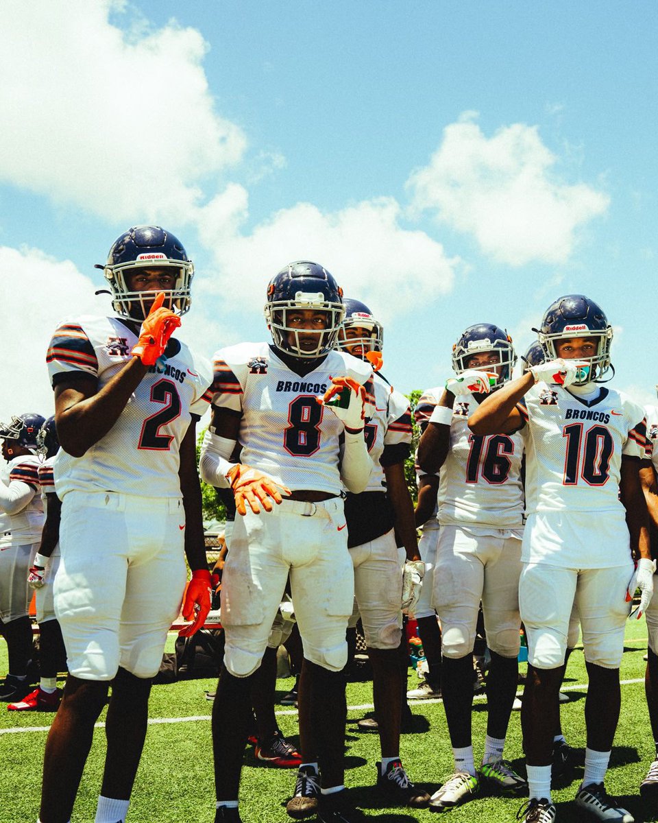 James Randle tweet media