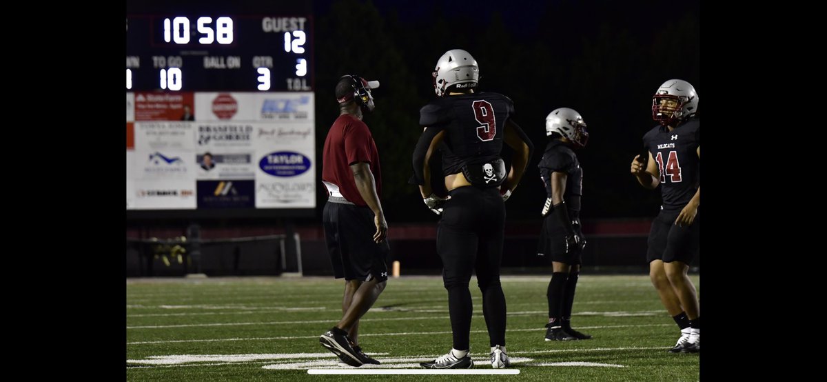TankNav's tweet photo. Full Spring game highlights‼️
Offense: TE
Defense: LB/D-Line (Qb was not live) 
@coachcfrazier @CoachGlaze13 @Cats_Recruiting @RecruitGeorgia 

https://t.co/vYhbXcf33d https://t.co/WSmsDbBbT9