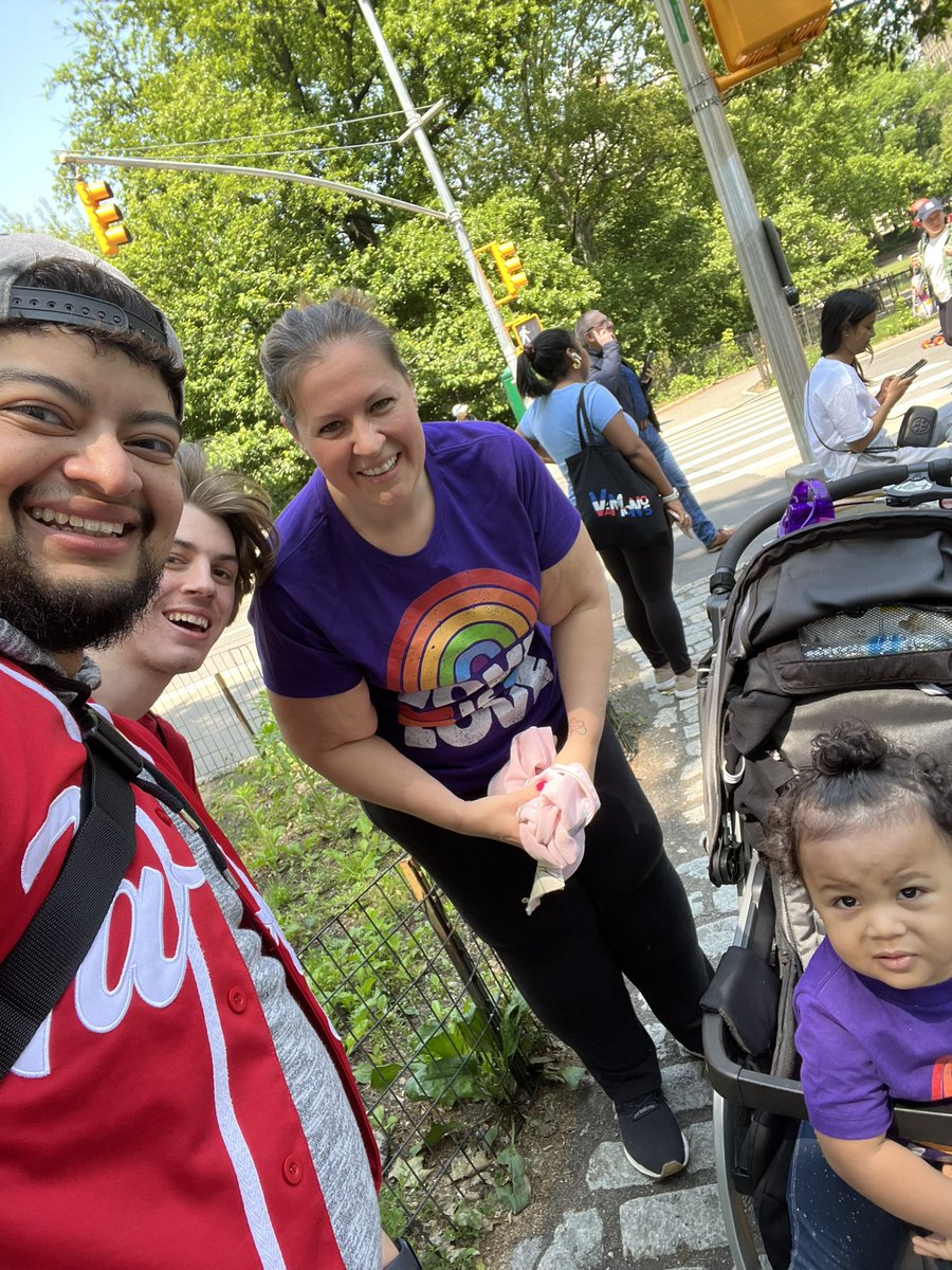 Logan Colindres (@tgtlogan) on Twitter photo Had a great time walking with my #T1150 team at the #AIDSWALK yesterday! #Target <a href="/MelodyAPtgt/">Melody Peña</a> <a href="/samlanders22/">Sam Landers</a> Had a great time walking with my #T1150 team at the #AIDSWALK yesterday! #Target <a href="/MelodyAPtgt/">Melody Peña</a> <a href="/samlanders22/">Sam Landers</a>