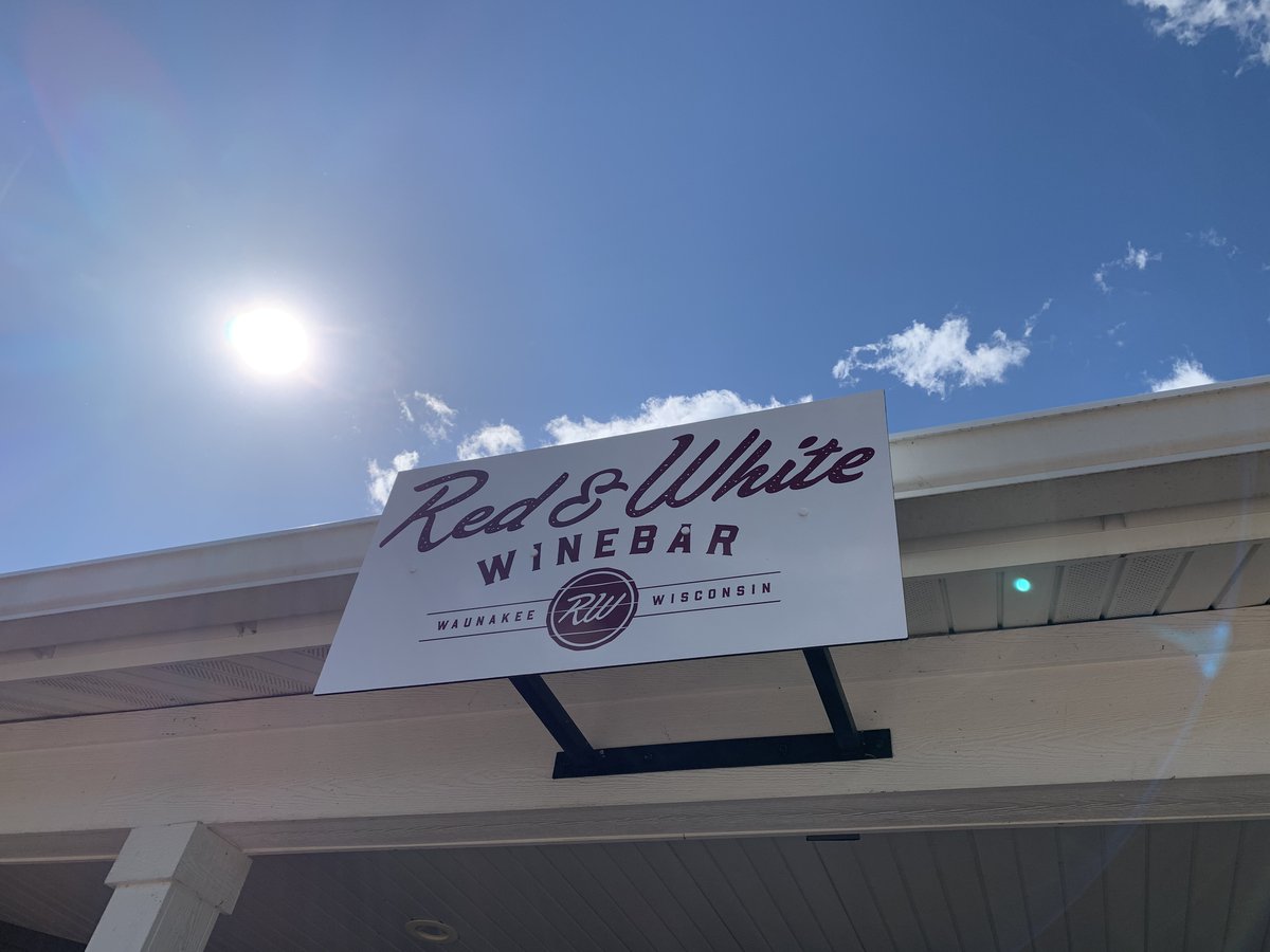 HellerSports's tweet photo. It's happening...on Tuesday, June 27th, our next BS &amp; Bourbon night at @RedandWhite331 Wine &amp; Bourbon Bar.
Special guest is @BadgerFootball
Head Coach Luke Fickell @CoachFick !!!
Only 40-tickets available for this special event... you can get them here:
https://t.co/pCLG9XgqeH https://t.co/AtbtZuT6JV